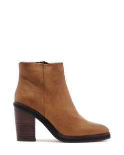 Fashion Therapy Shoes Baton Smooth *FINAL SALE* Brown