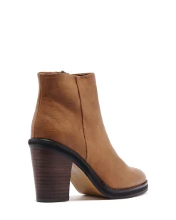 Fashion Therapy Shoes Baton Smooth *FINAL SALE* Brown