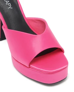 Clearance Therapy Shoes Fierce *FINAL SALE* Pink