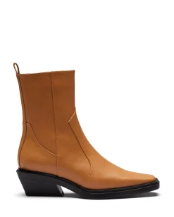 Hot Therapy Shoes Kaia Boot Caramel Latte