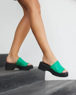 Discount Therapy Shoes Naomi Fern *FINAL SALE* ForestGreen