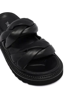 Clearance Therapy Shoes Oakley Sandal Black