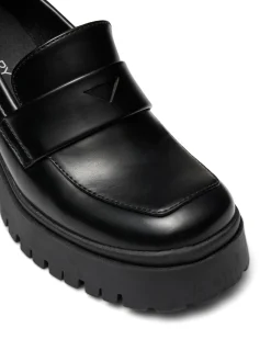 Clearance Therapy Shoes Prompt *FINAL SALE* Black