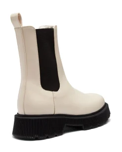 Outlet Therapy Shoes Riot Bone *FINAL SALE* White